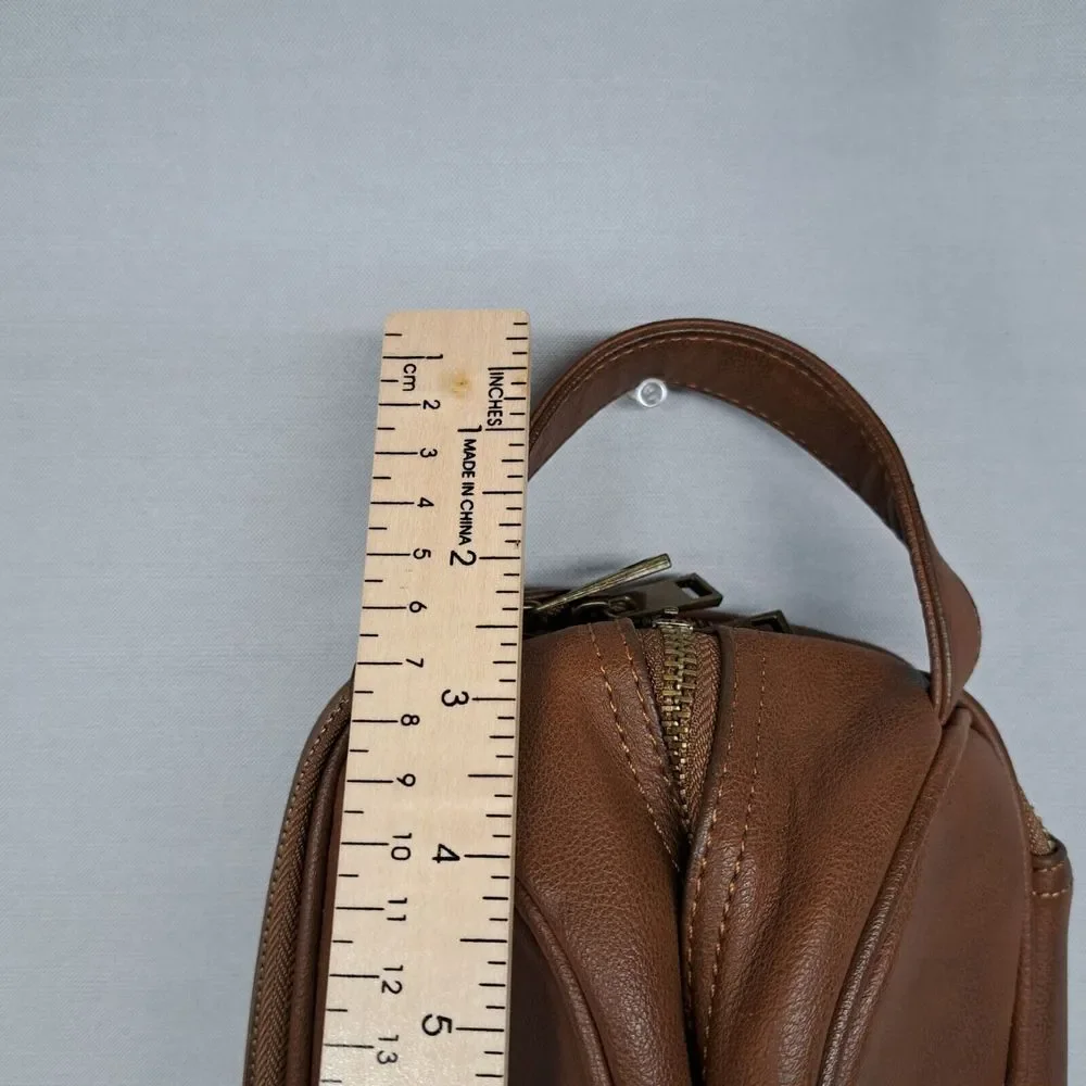 Vetelli Classic Leather Travel Toiletry Bag with 2 Compartments